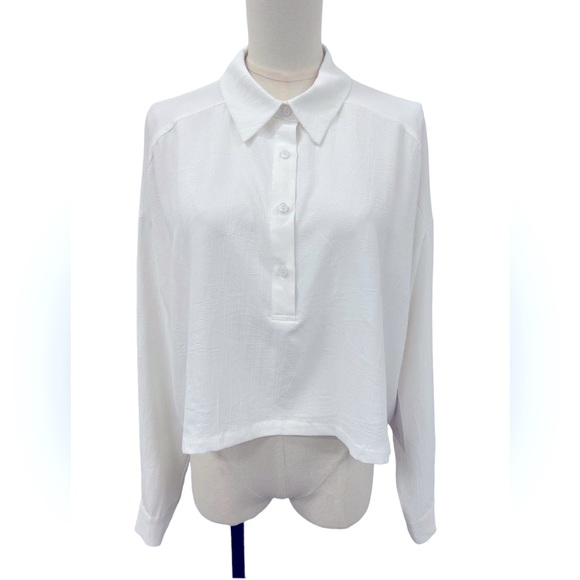 Kari’s Fashion Tops - 138. Women’s White Long Sleeve Button Down Crop Top NWT